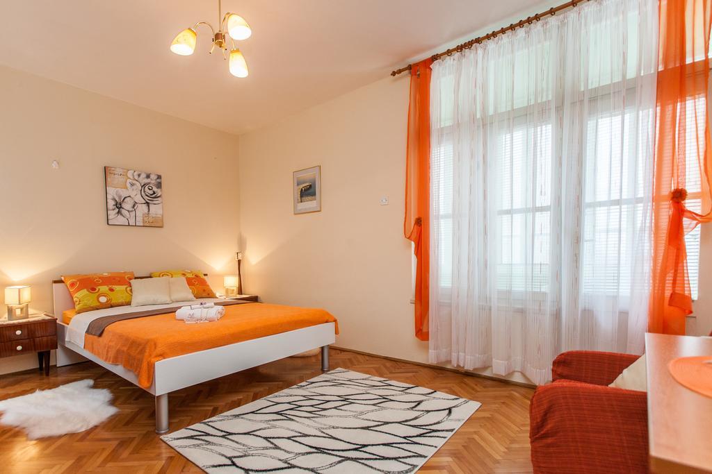 Nena City Center Apartment Zadar Exterior photo